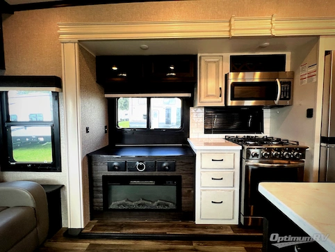 2022 Jayco North Point 310RLTS RV Photo 2