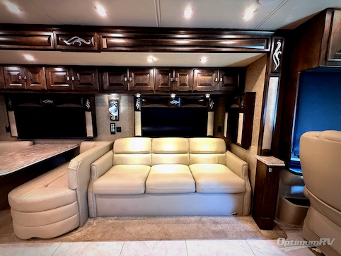 2019 Tiffin Phaeton 37 BH RV Photo 2