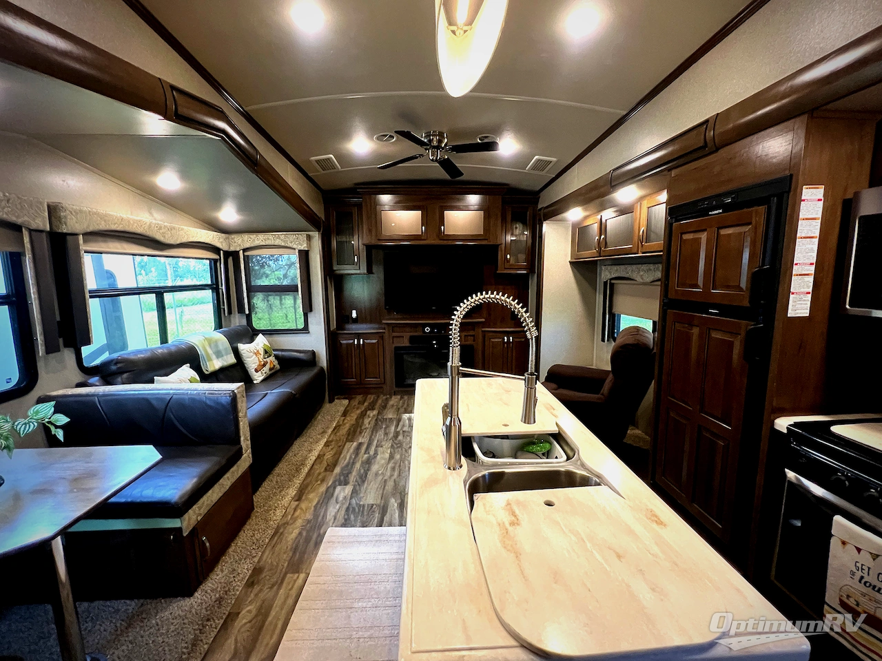 2018 Forest River Cedar Creek Silverback 29IK Photo 4