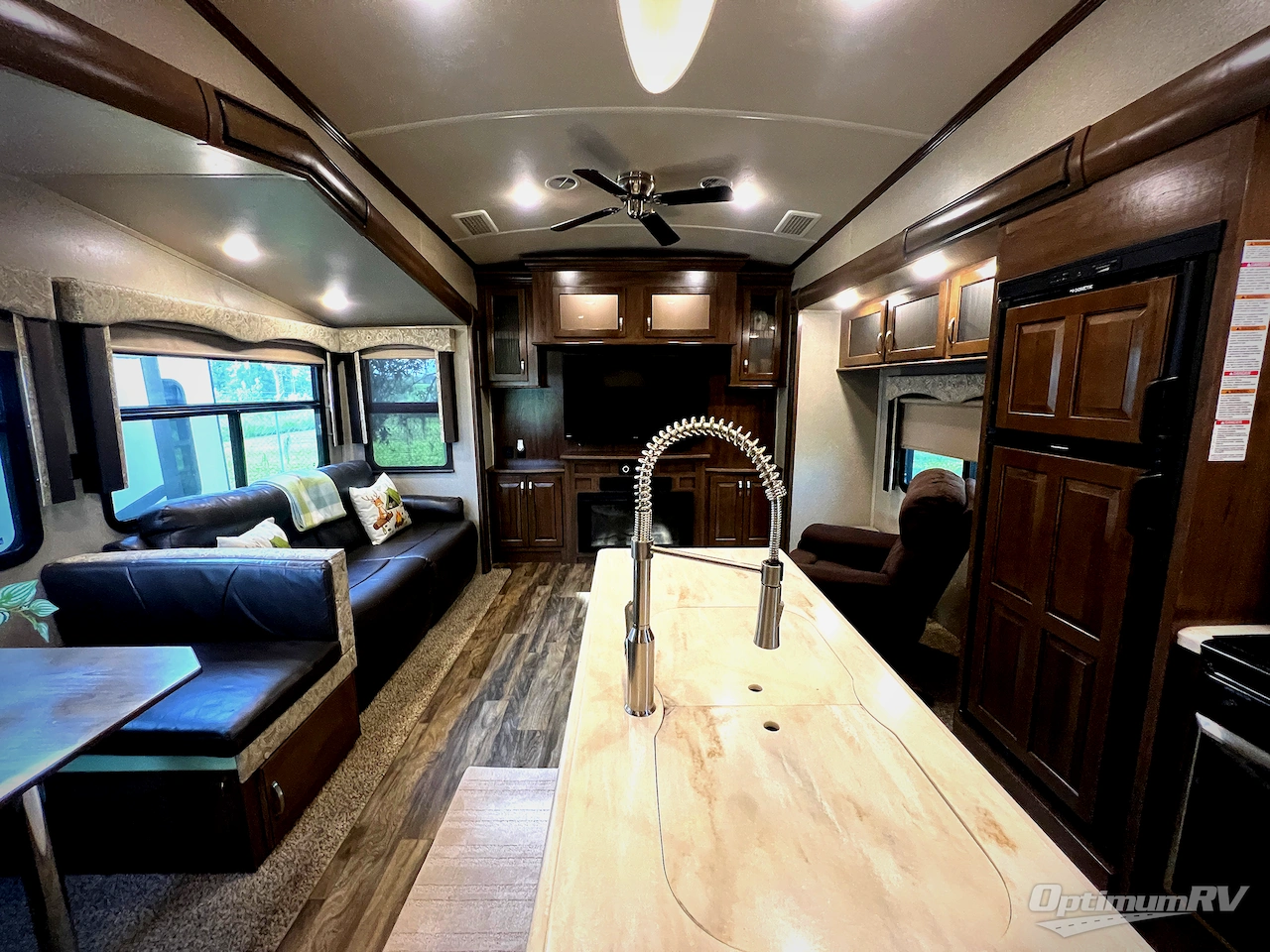 2018 Forest River Cedar Creek Silverback 29IK Photo 22