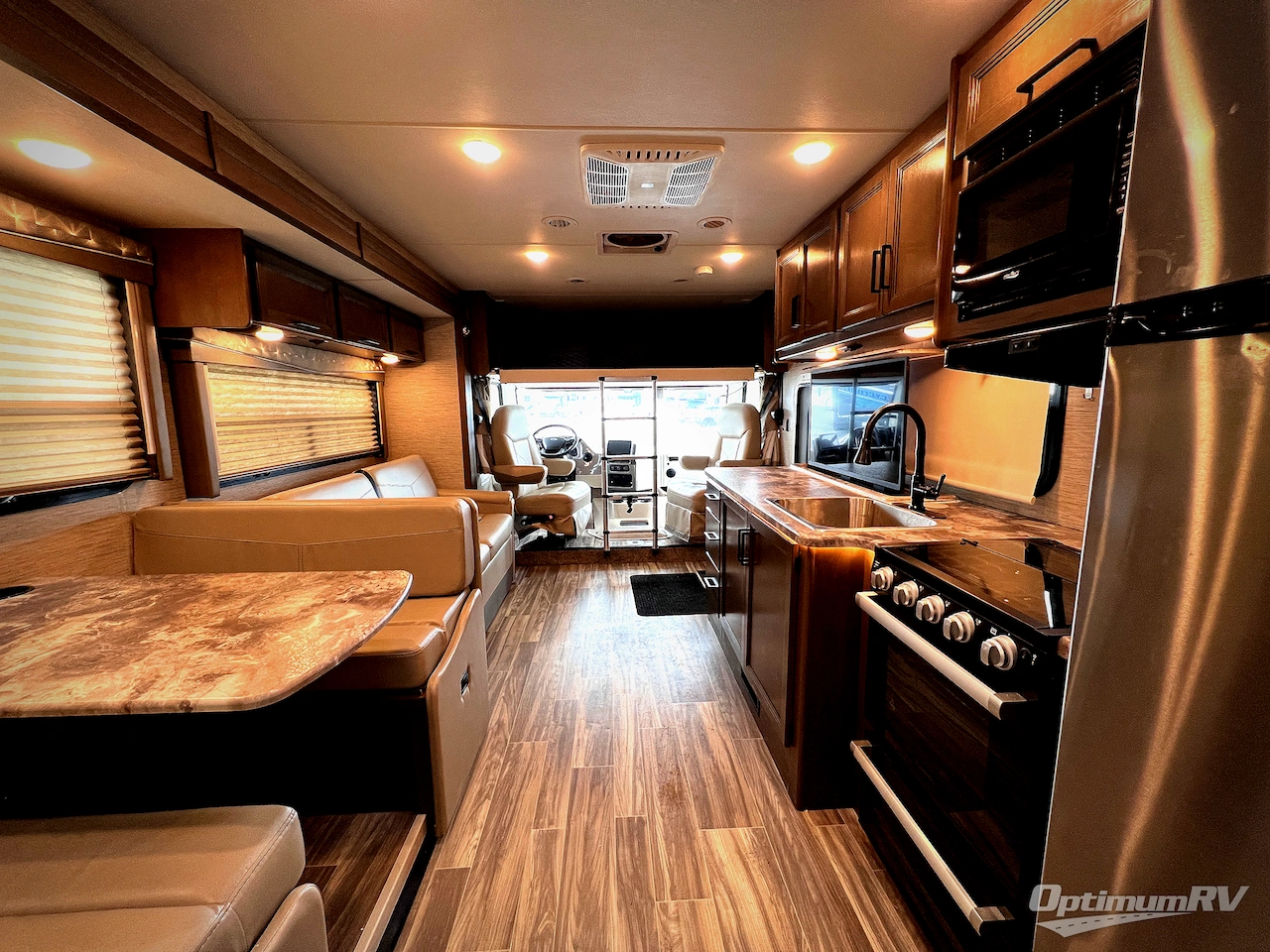 2022 Thor ACE 30.3 Photo 11