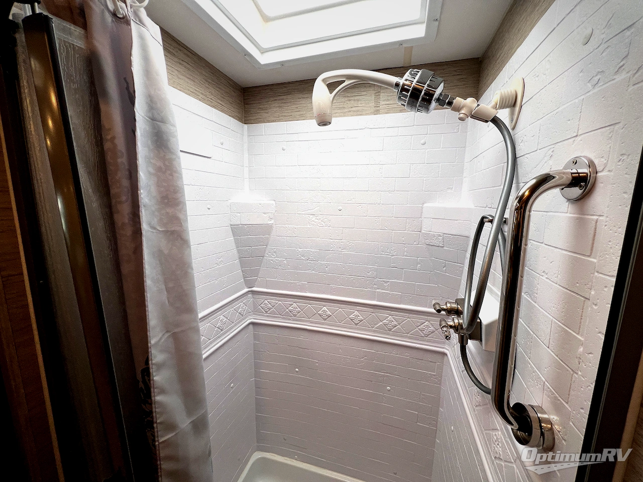 2022 Thor ACE 30.3 Photo 36