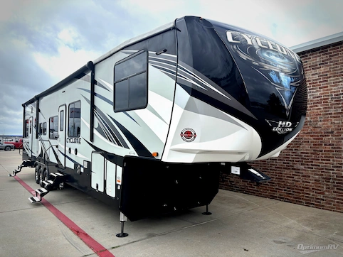 Used 2019 Heartland Cyclone 4101KING Featured Photo