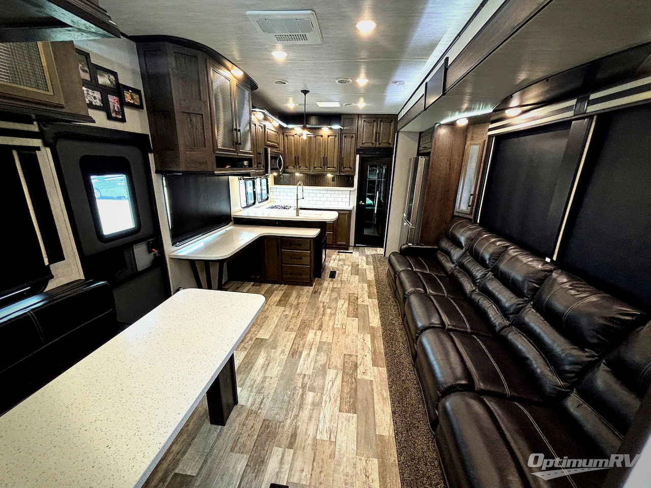 2019 Heartland Cyclone 4101KING Photo 5