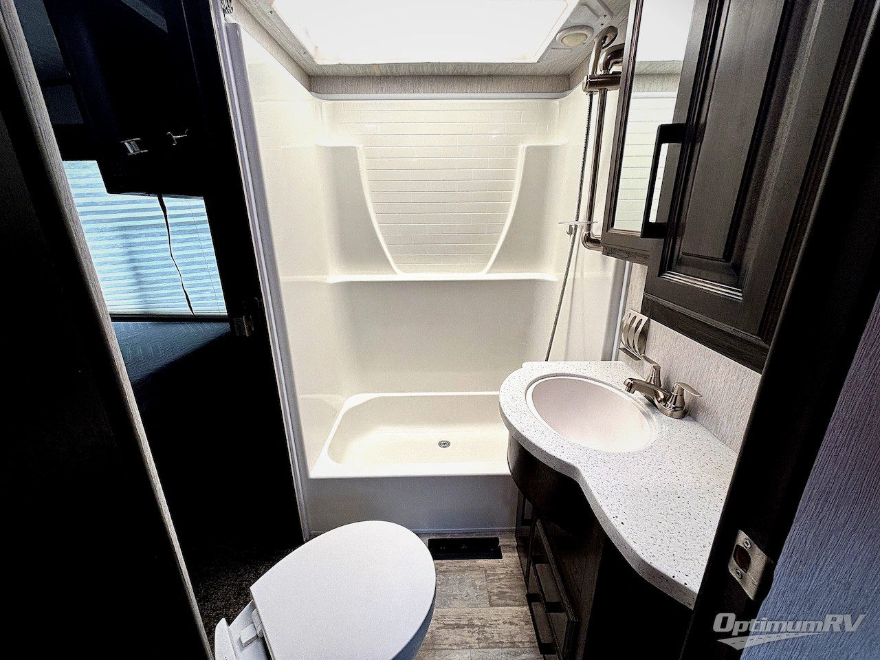 2019 Heartland Cyclone 4101KING Photo 16