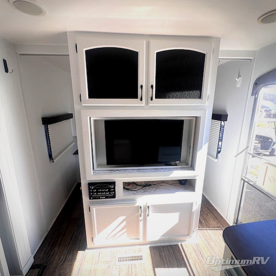 2011 Jayco Jay Flight G2 32BHDS RV Photo 1