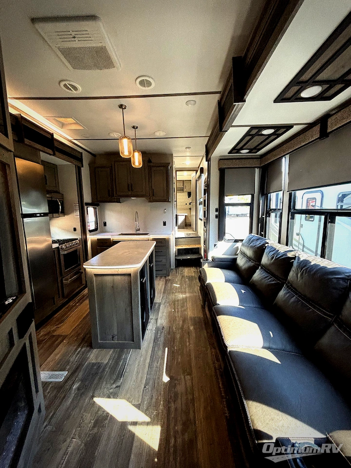 2019 Keystone Raptor 415 Photo 5