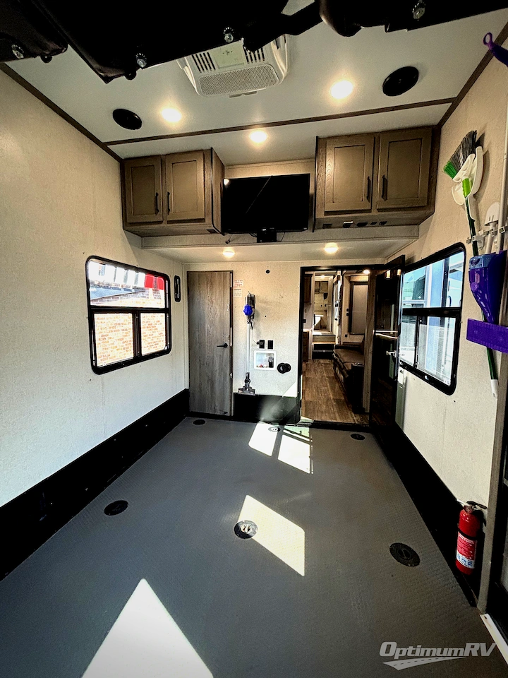 2019 Keystone Raptor 415 Photo 20