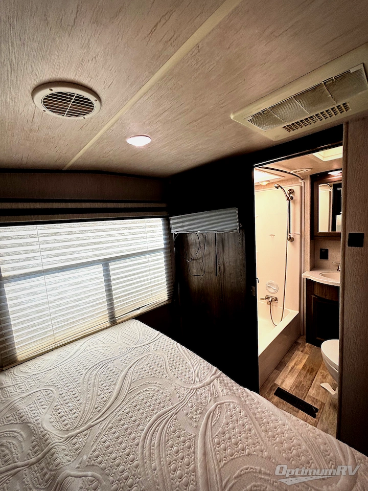 2019 Heartland Cyclone 4115 Photo 8