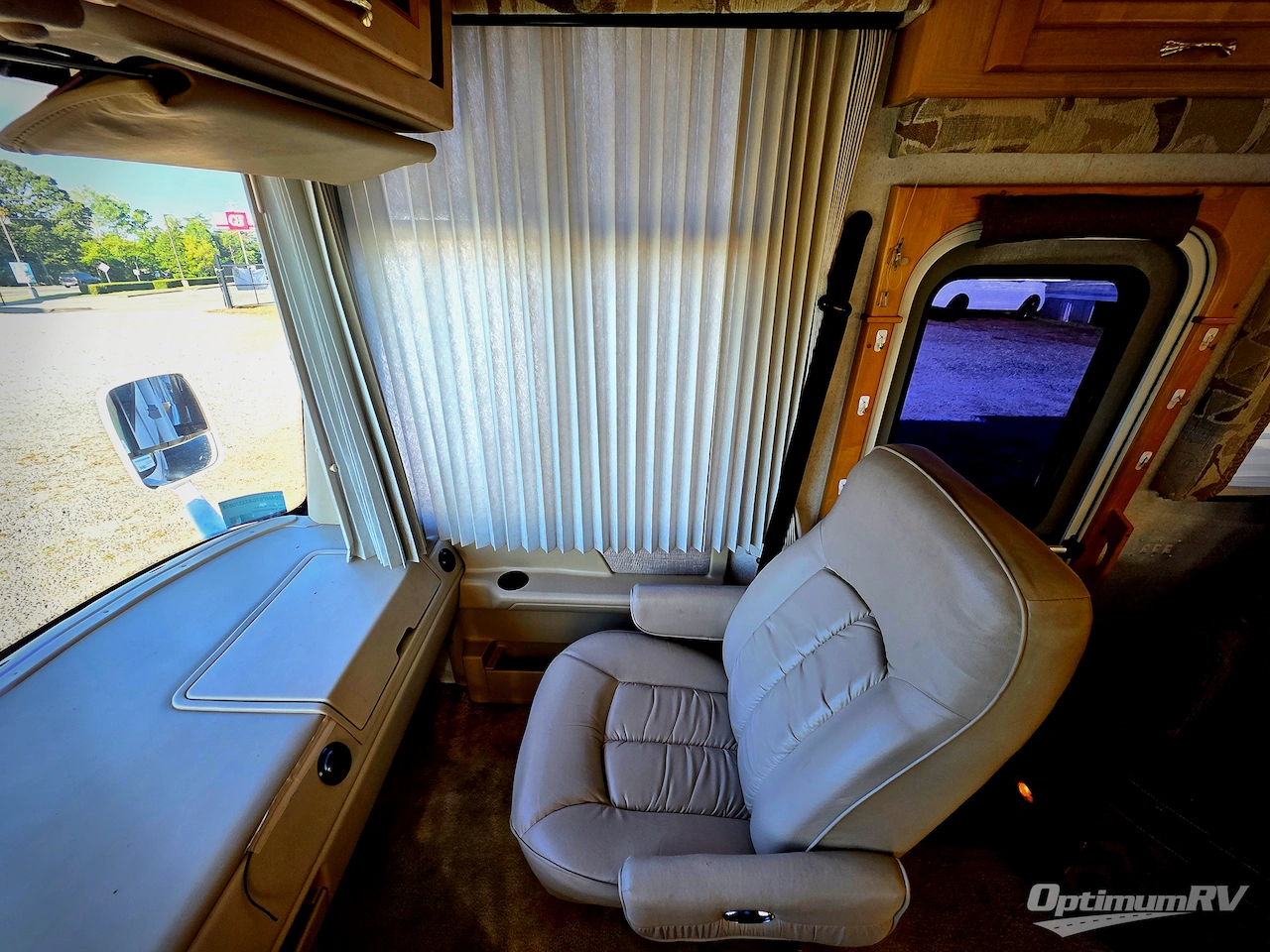 2003 Newmar Kountry Star 3651 Photo 8