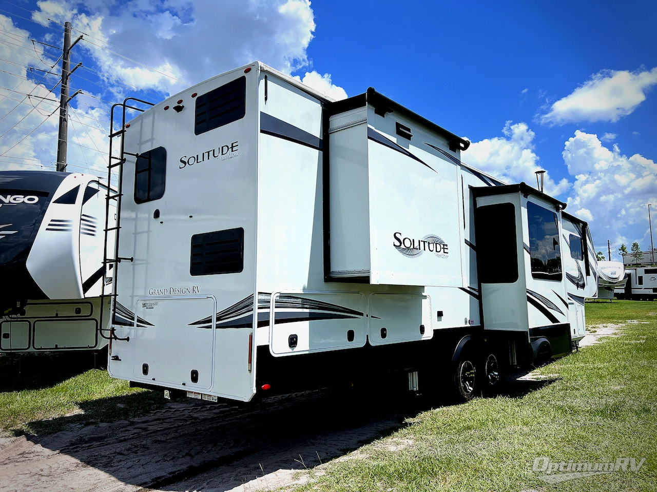 2022 Grand Design Solitude 390RK Photo 3