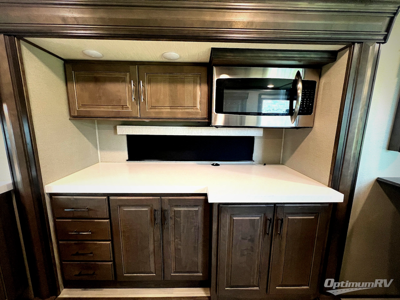 2022 Grand Design Solitude 390RK Photo 10