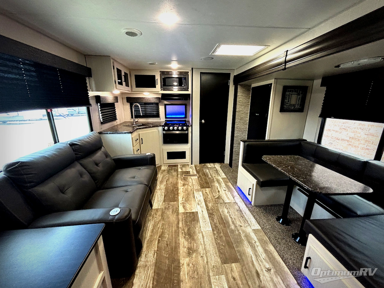 2021 Venture Stratus Ultra-Lite SR261VRK Photo 4