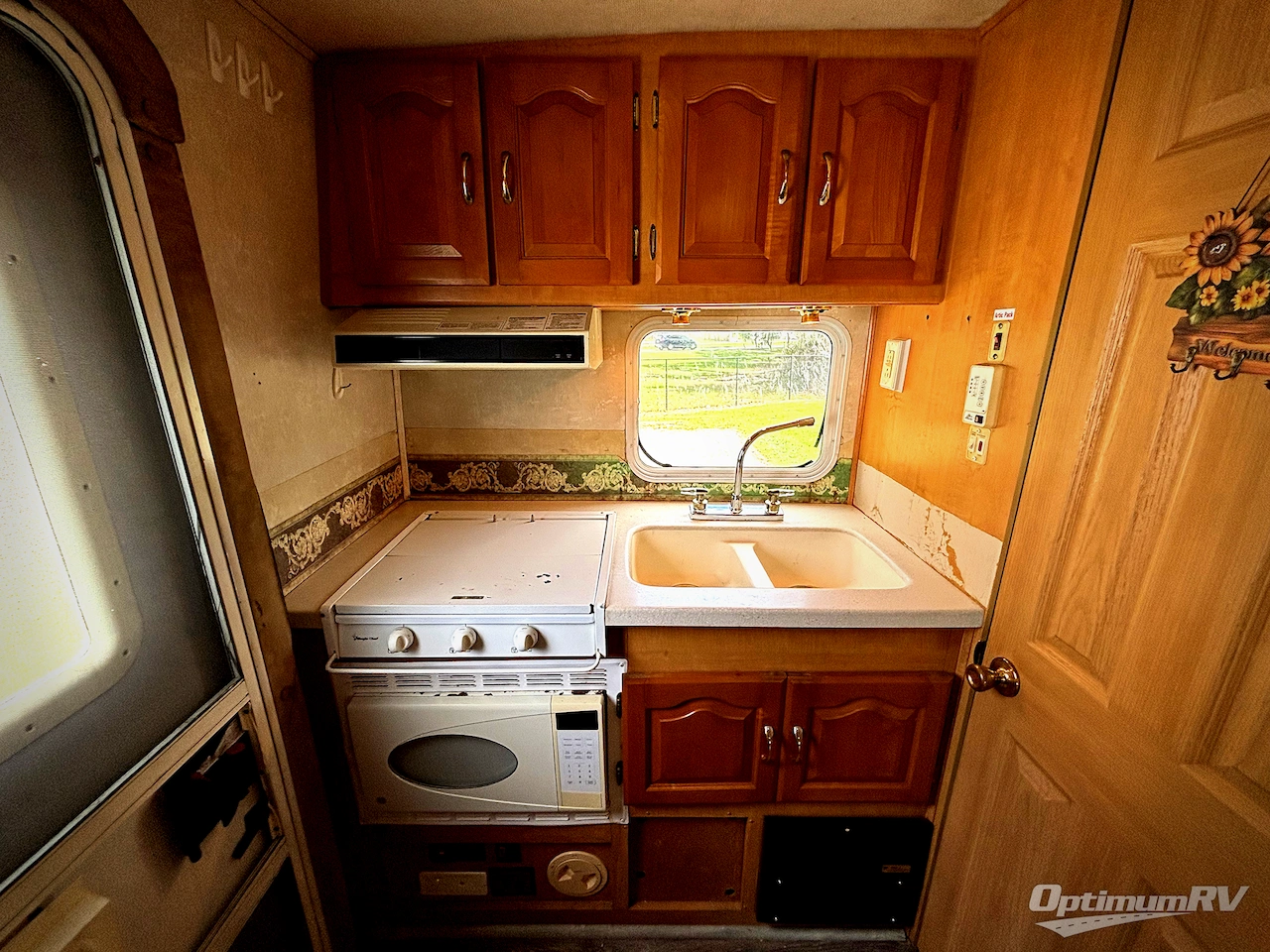 2003 Forest River Lexington 270S Photo 6