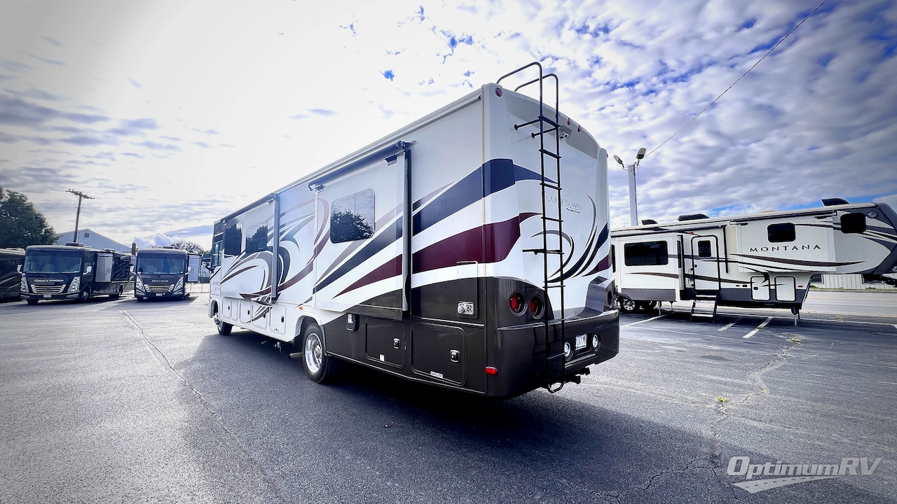 2016 Forest River Georgetown 364TS Photo 3
