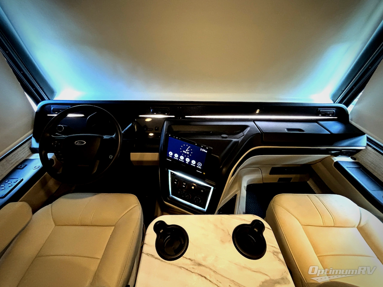 2025 Entegra Vision XL 36C Photo 8