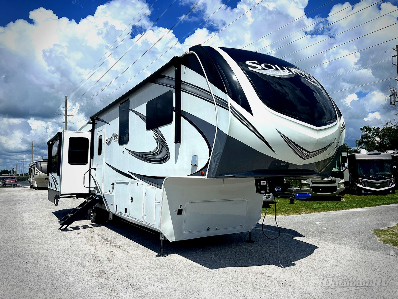 2022 Grand Design Solitude 378MBS Photo 1