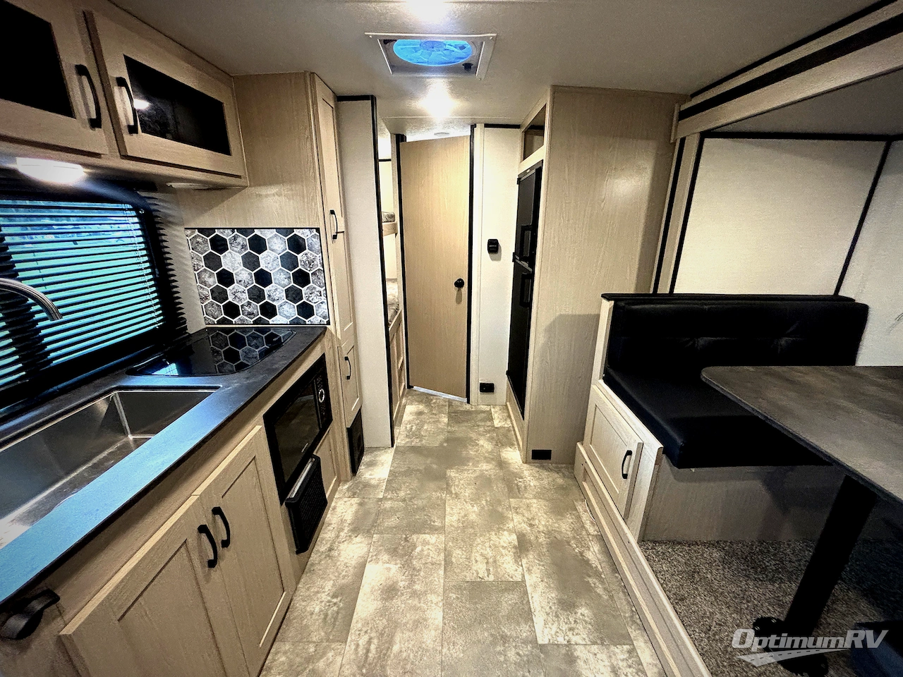 2022 Coachmen Apex Nano 194BHS Photo 4