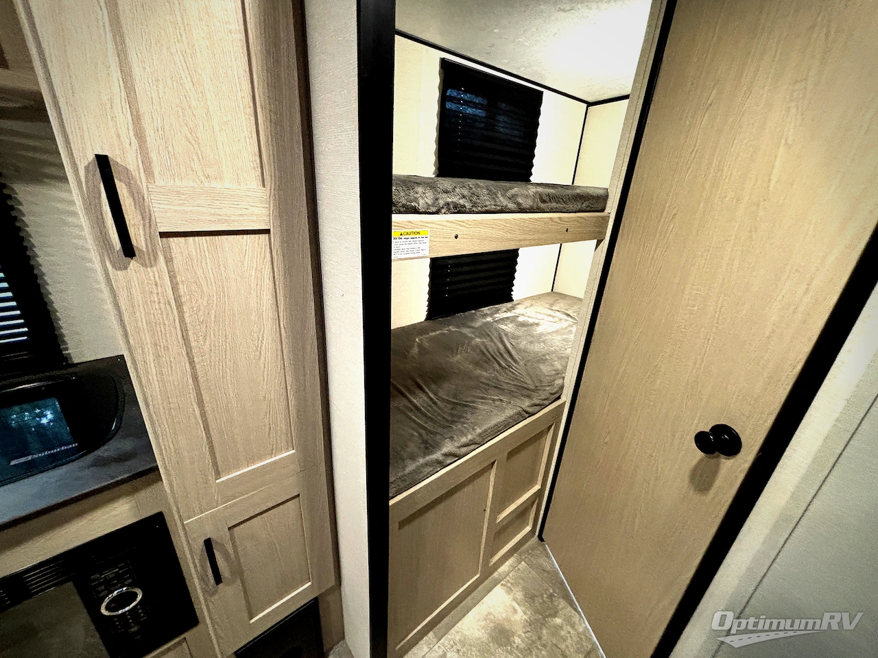 2022 Coachmen Apex Nano 194BHS Photo 12