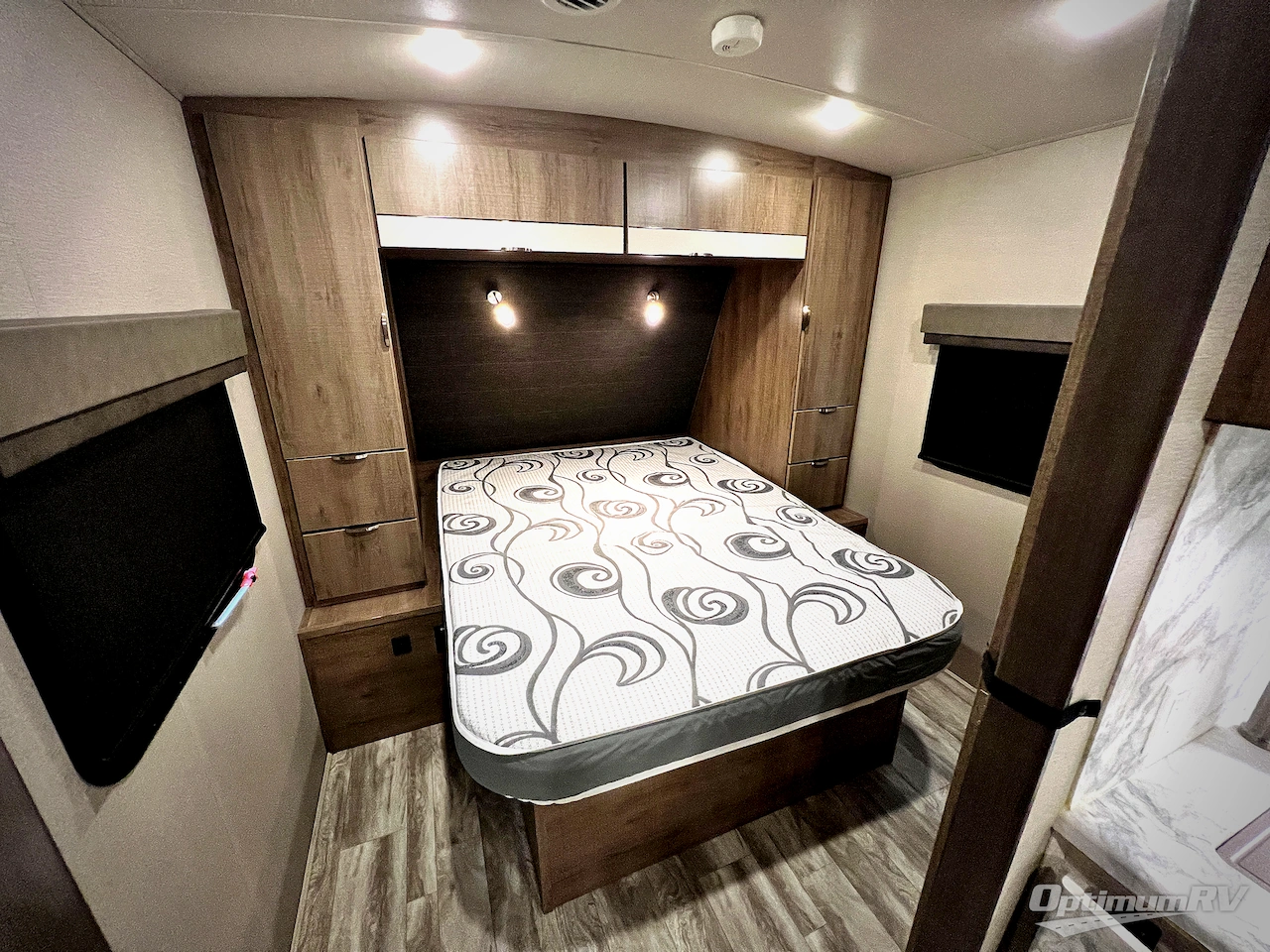 2020 Grand Design Imagine 2150RB Photo 18