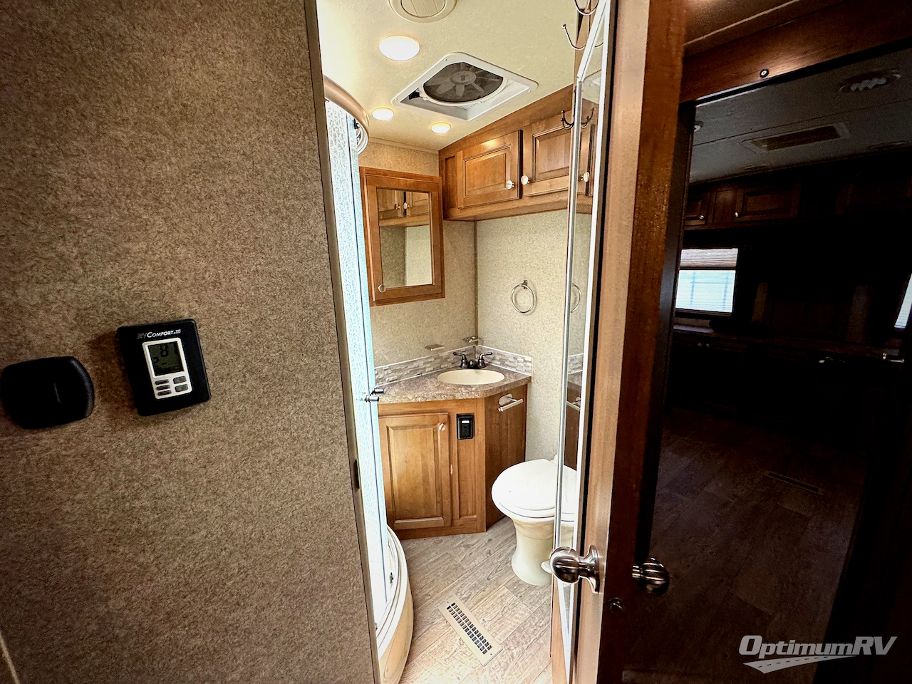 2018 Forest River Rockwood Signature Ultra Lite 8326BHS Photo 20
