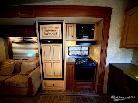 2010 Open Range Open Range RV 337RLS RV Photo 4