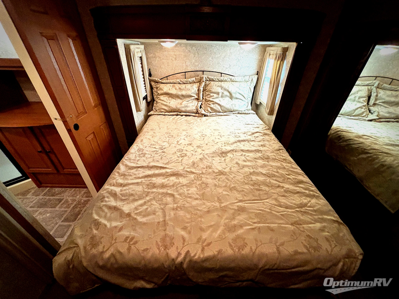 2010 Open Range Open Range RV 337RLS Photo 9