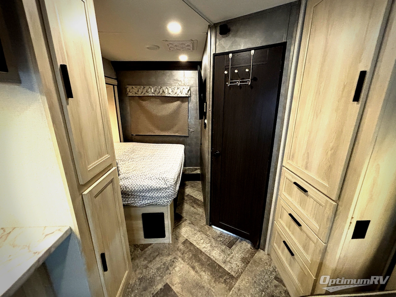 2020 Forest River Sunseeker LE 2550DSLE Chevy Photo 16