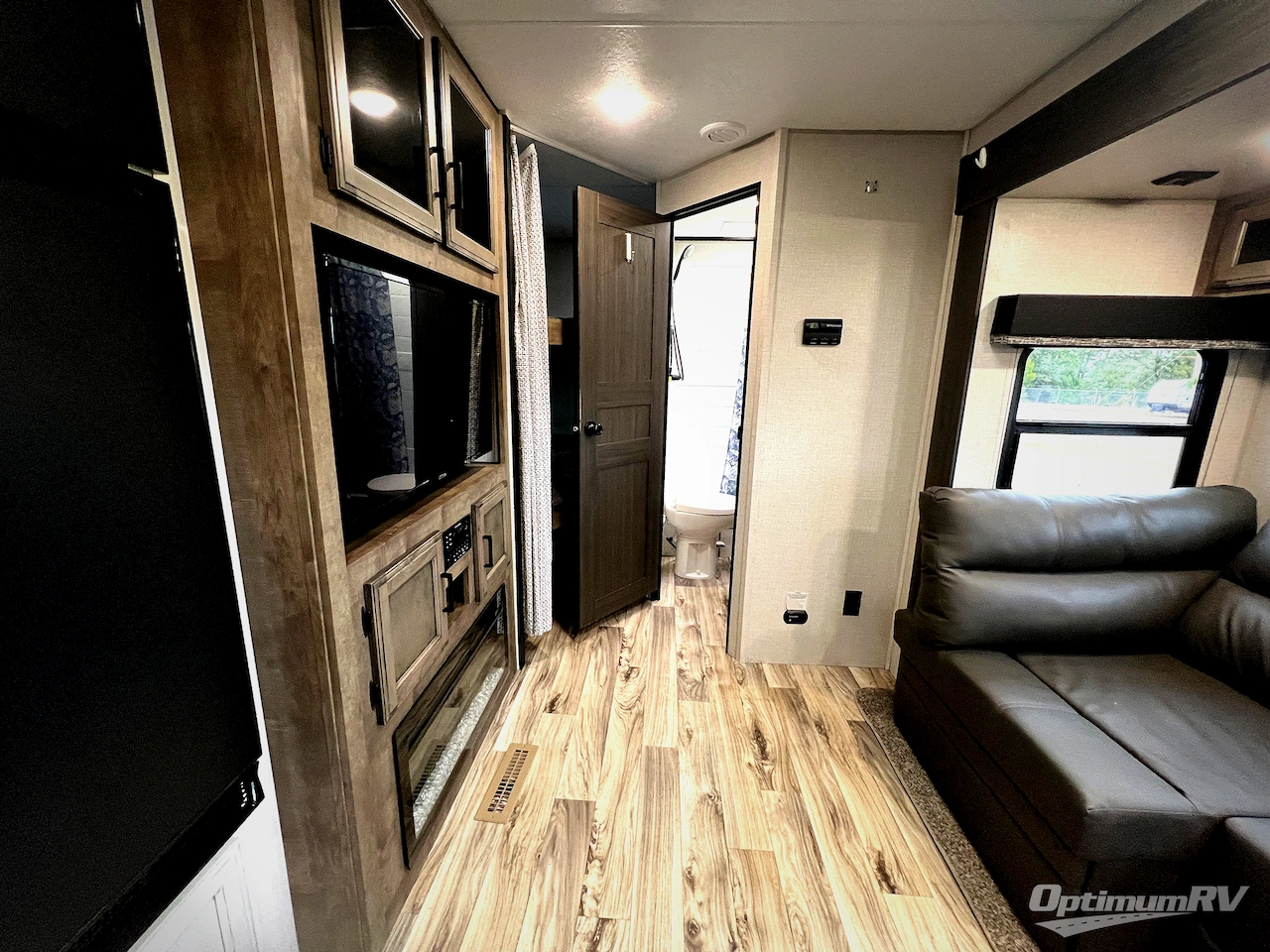 2021 Venture SportTrek ST281VBH Photo 14