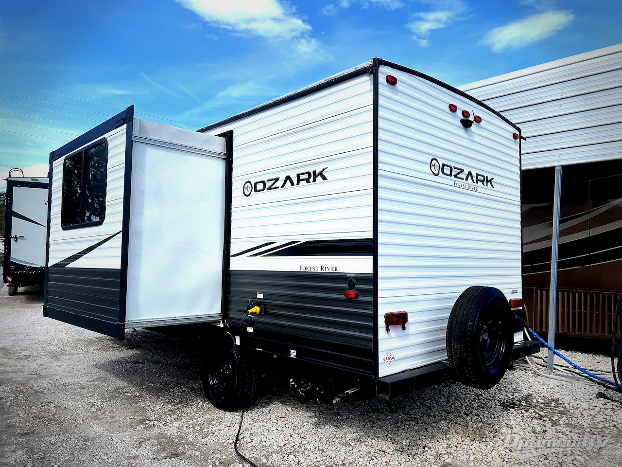 2021 Forest River Ozark 1800QS Photo 2