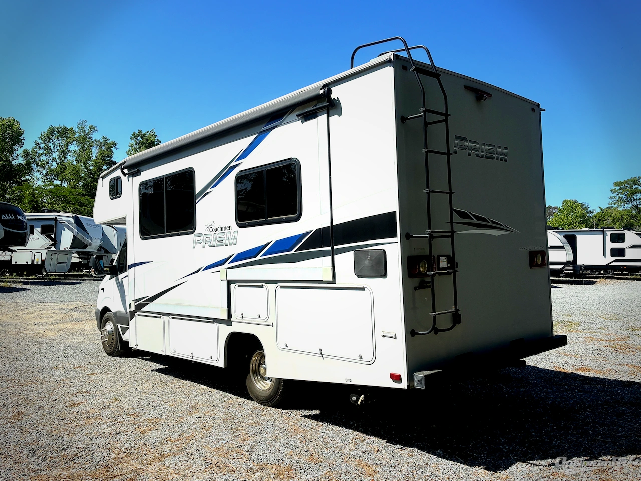 2020 Coachmen Prism 2200FS Photo 3