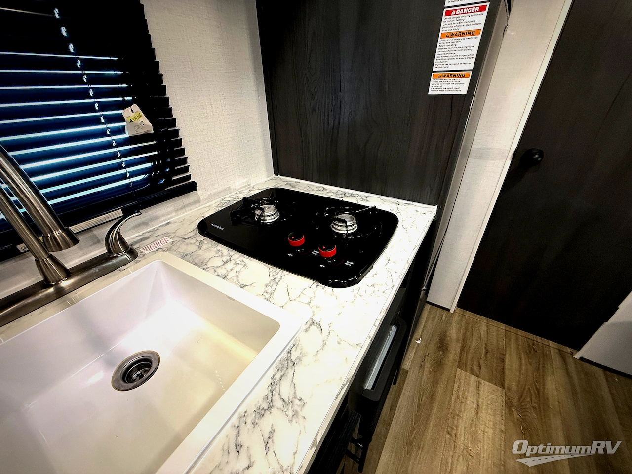2024 Dutchmen Aspen Trail Mini 17BH Photo 8