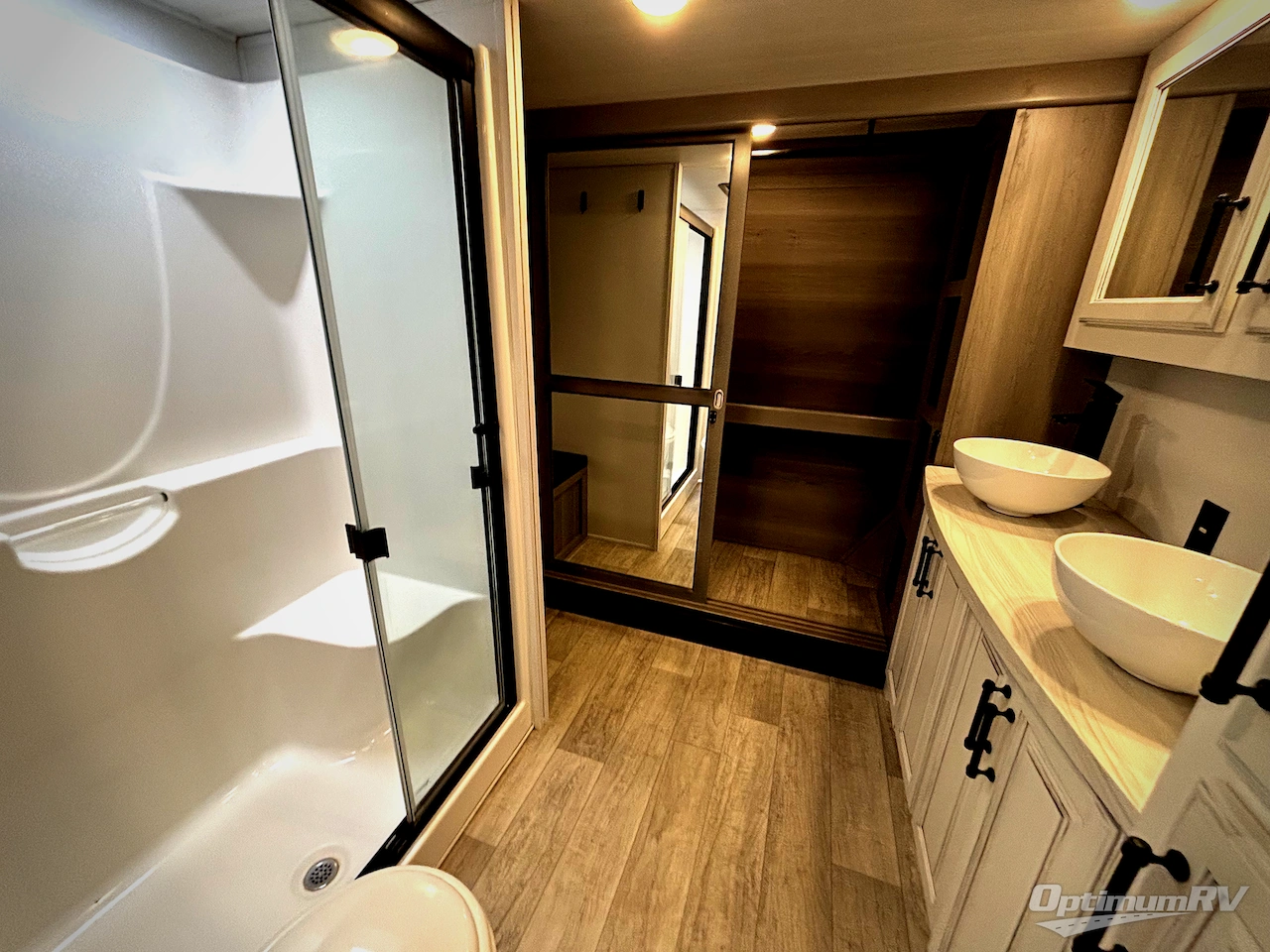 2022 Keystone Montana 3931FB Photo 8