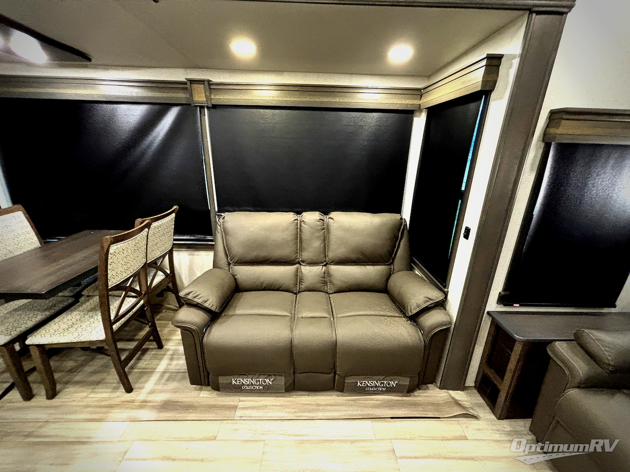 2022 Alliance Paradigm 370FB Photo 18