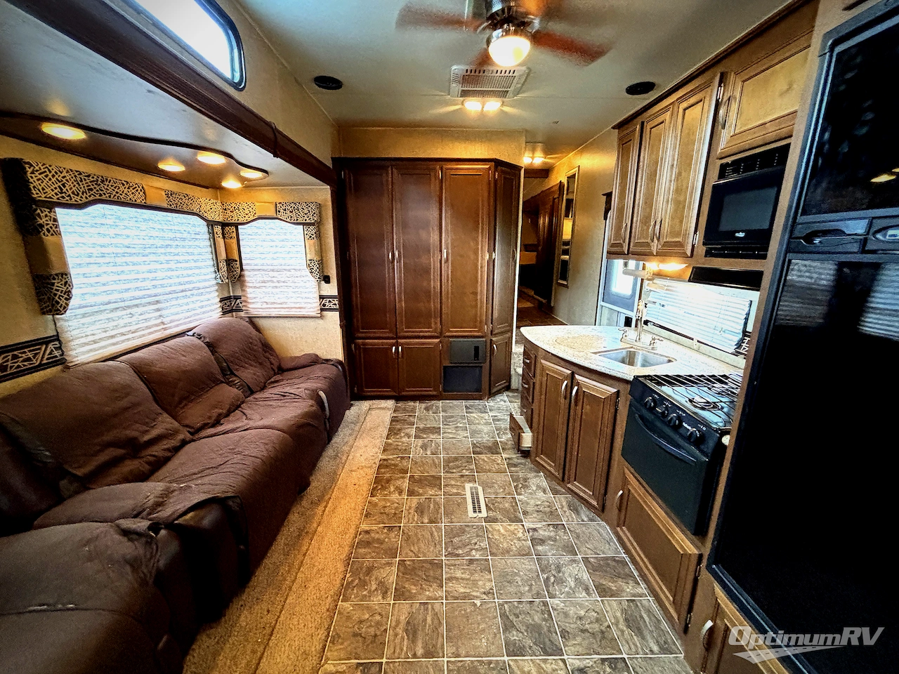 2013 KZ Inferno 3710T Photo 5
