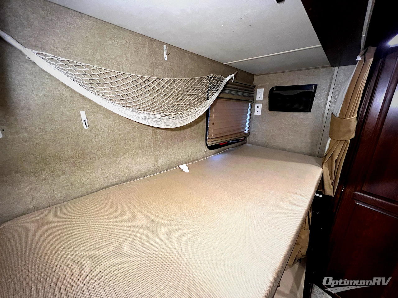 2017 Coachmen Pursuit 33 BH Photo 30