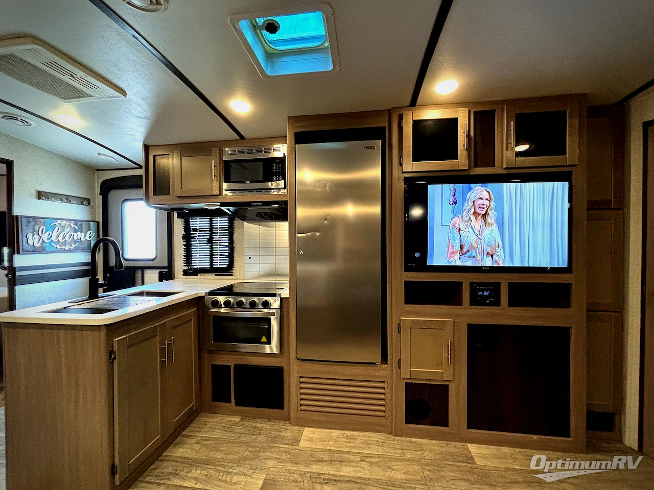 2021 CrossRoads Sunset Trail SS272BH Photo 6