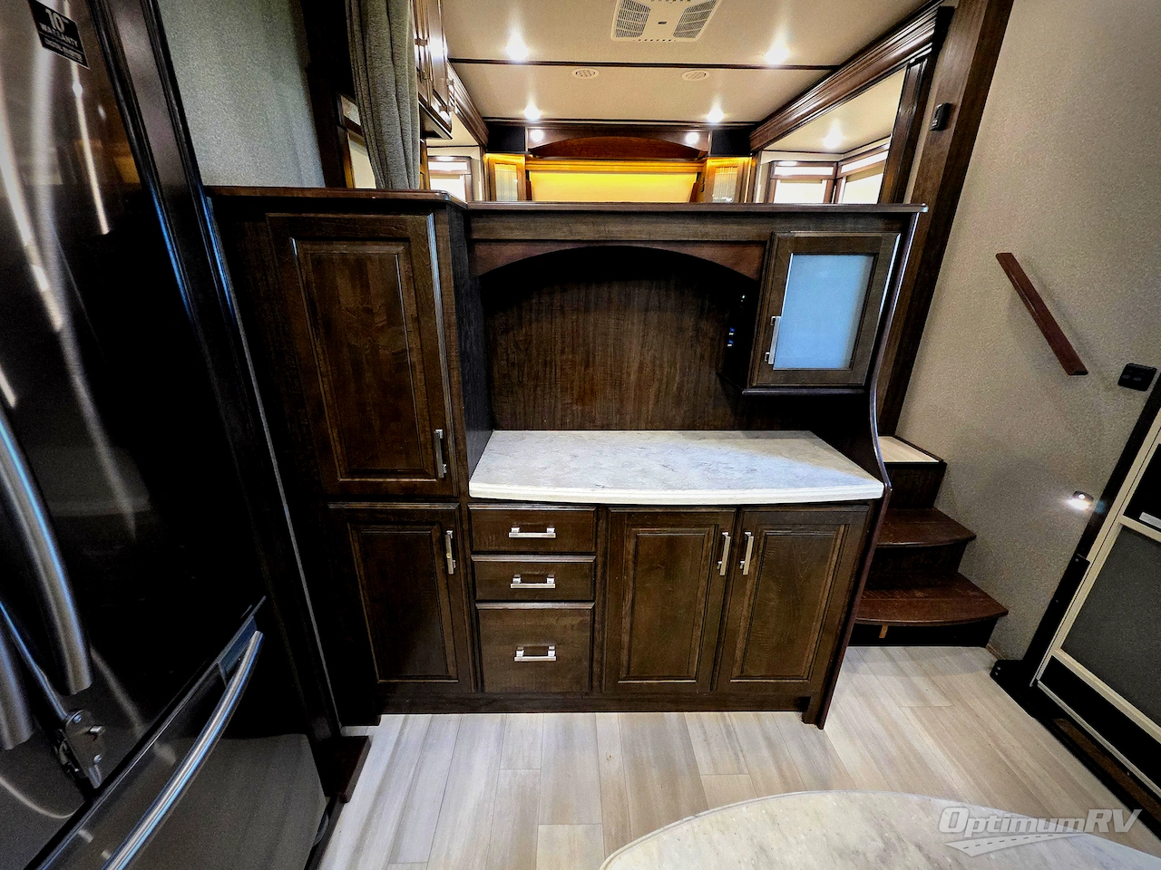 2021 Grand Design Solitude 380FL Photo 10