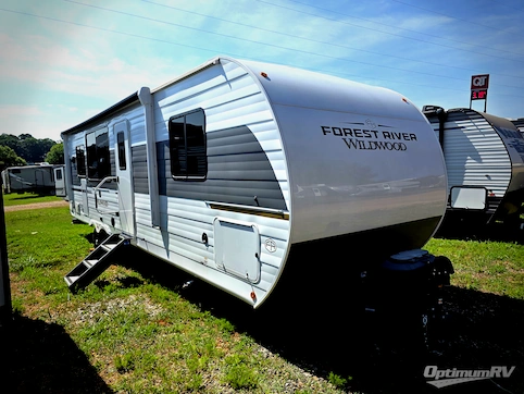 Used 2025 Forest River Wildwood 27RK Featured Photo