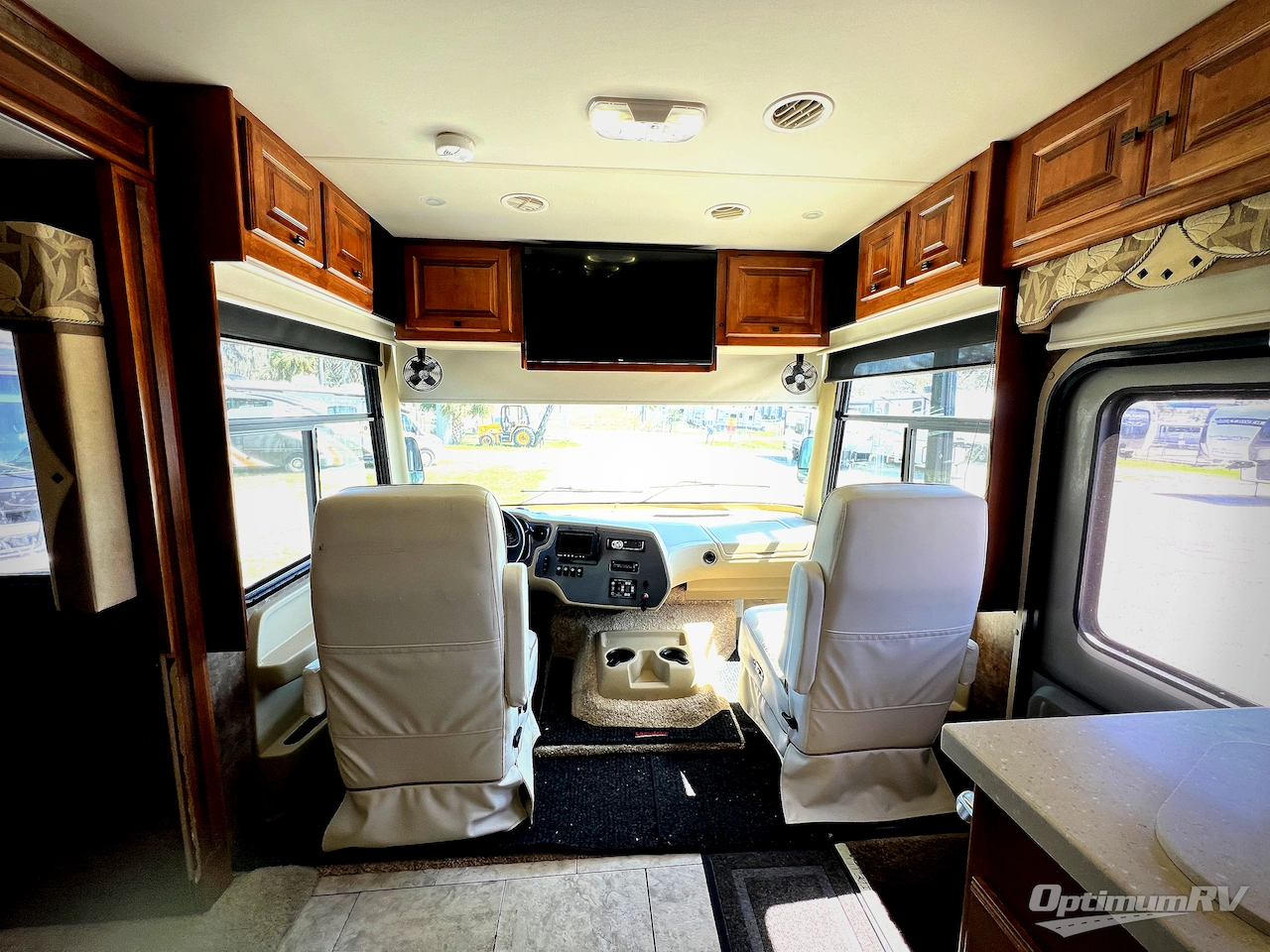 2012 Tiffin Allegro 36 LA Photo 6