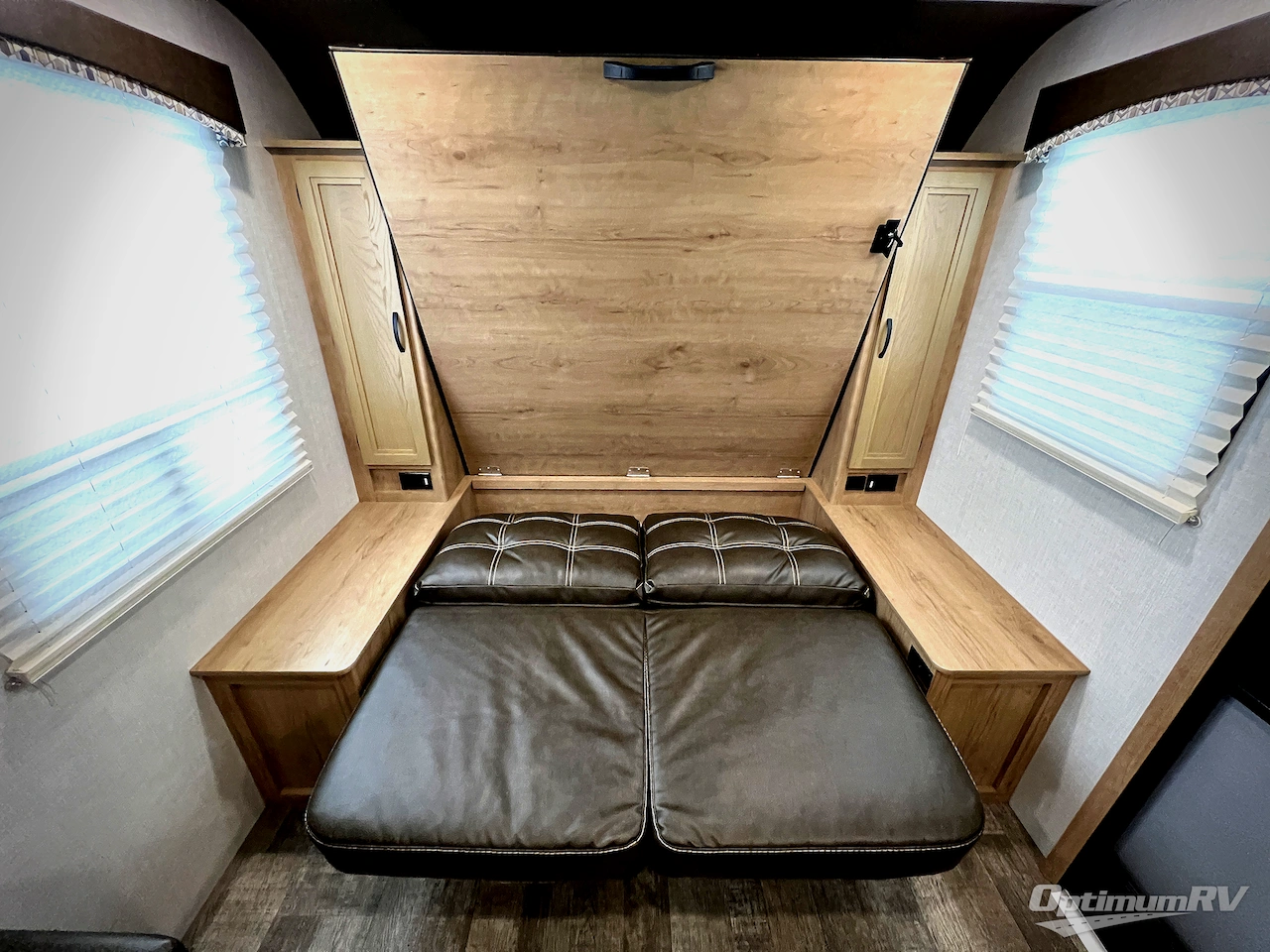 2021 Winnebago Towables Micro Minnie 2106DS Photo 5