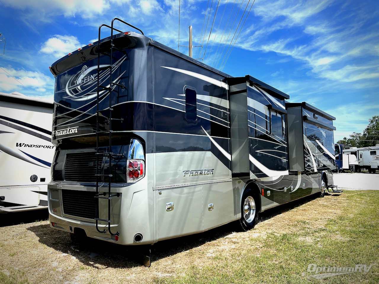 2019 Tiffin Phaeton 40 QBH Photo 3