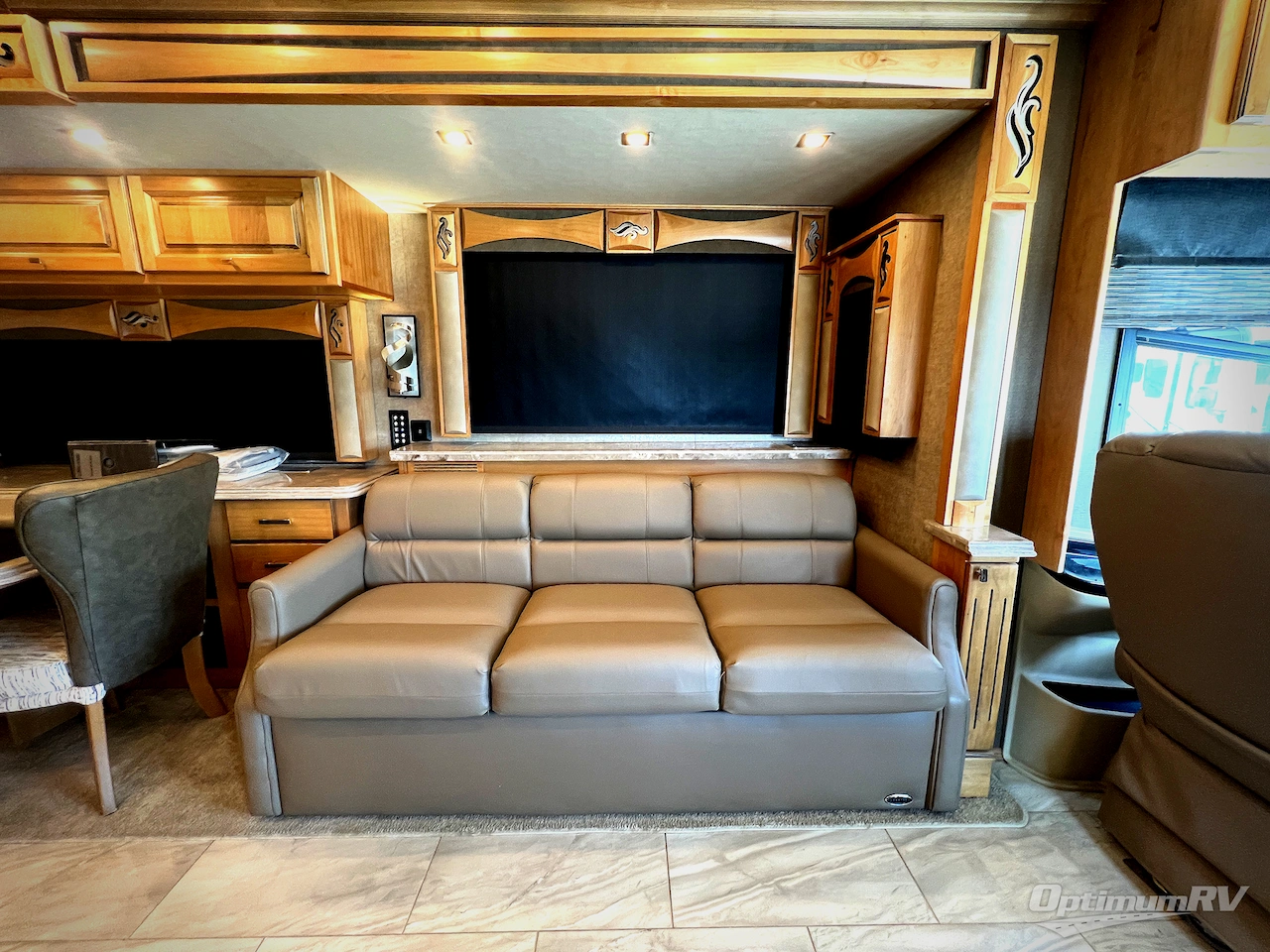 2019 Tiffin Phaeton 40 QBH Photo 8