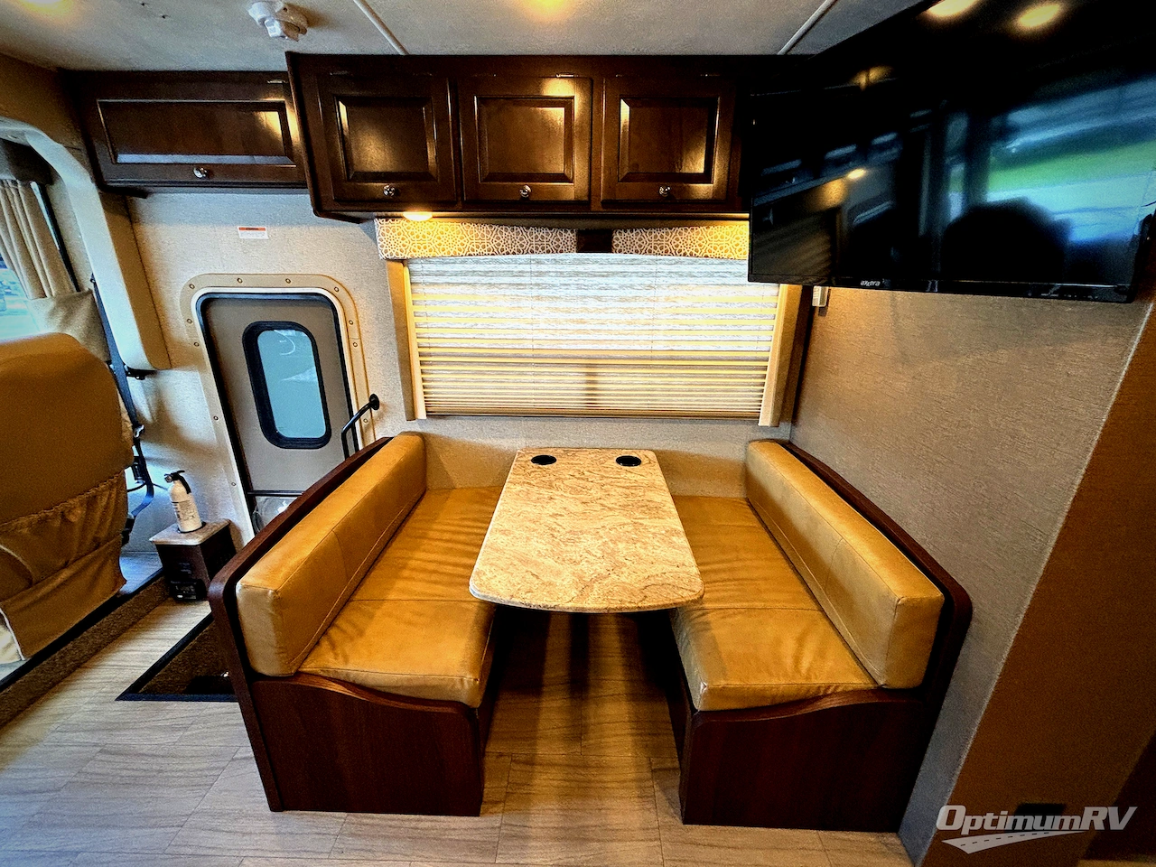 2019 Thor Windsport 29M Photo 10