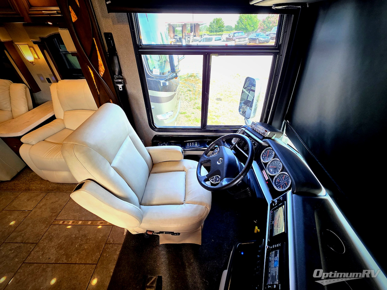 2019 Newmar Ventana LE 4037 Photo 7