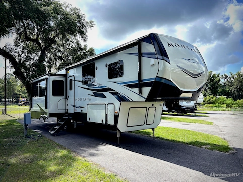 Used 2021 Keystone RV Montana 3231CK Featured Photo