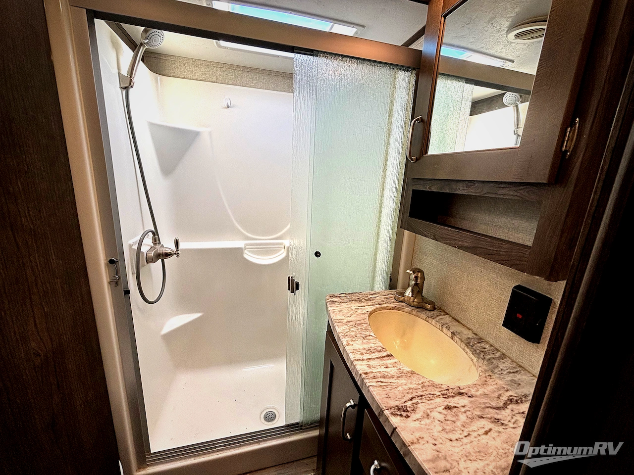 2019 Keystone Montana High Country 364BH Photo 7