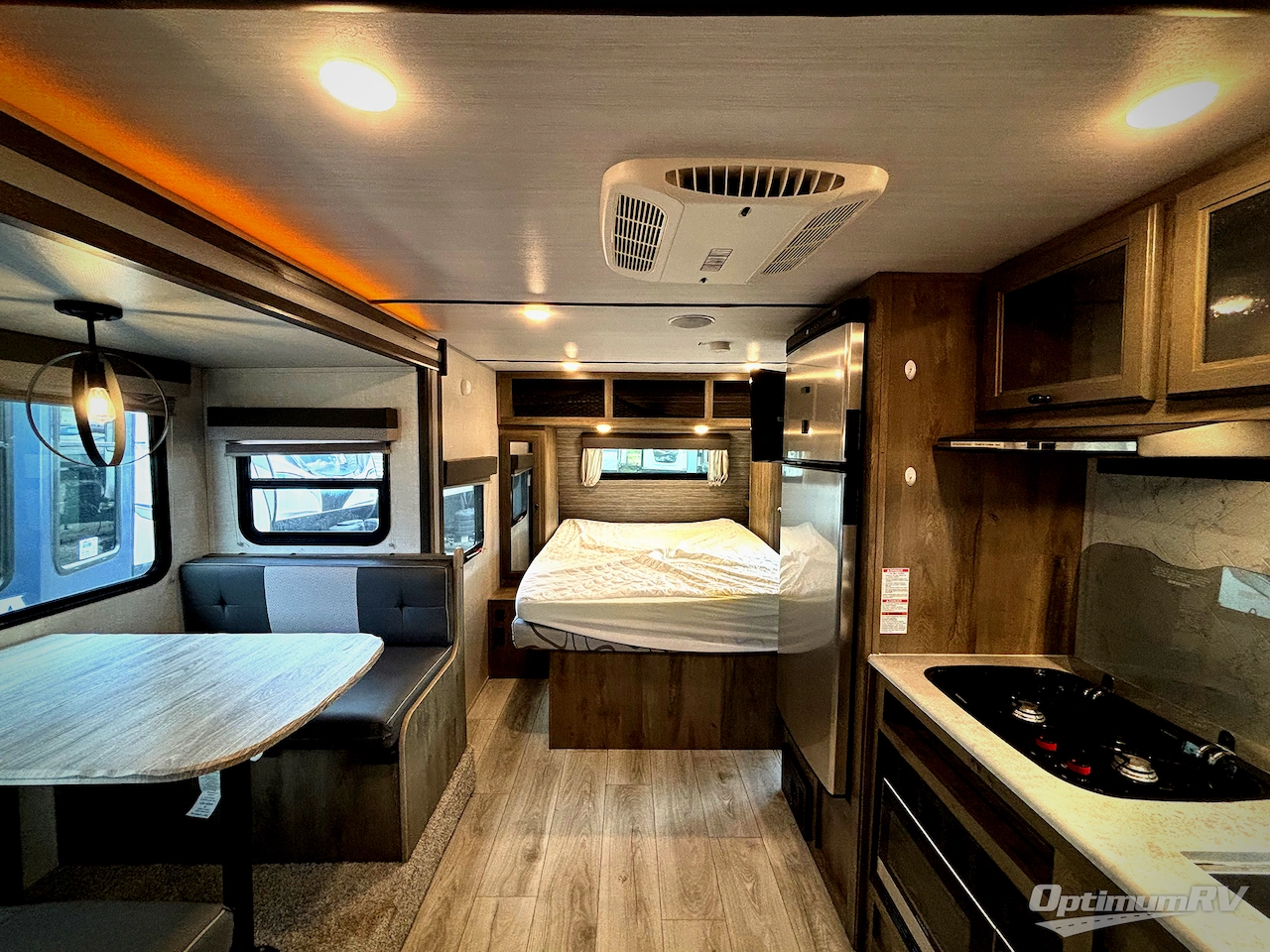 2022 Forest River Surveyor Legend 19RBLE Photo 1