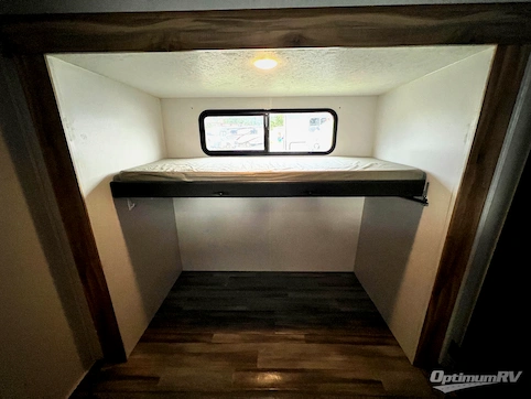 2022 Coachmen Freedom Express Select 31SE RV Photo 3