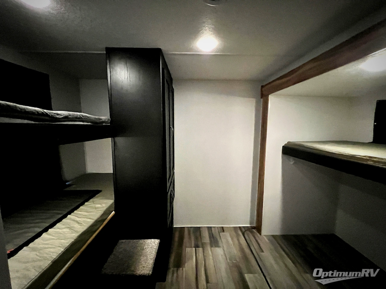 2022 Coachmen Freedom Express Select 31SE Photo 17